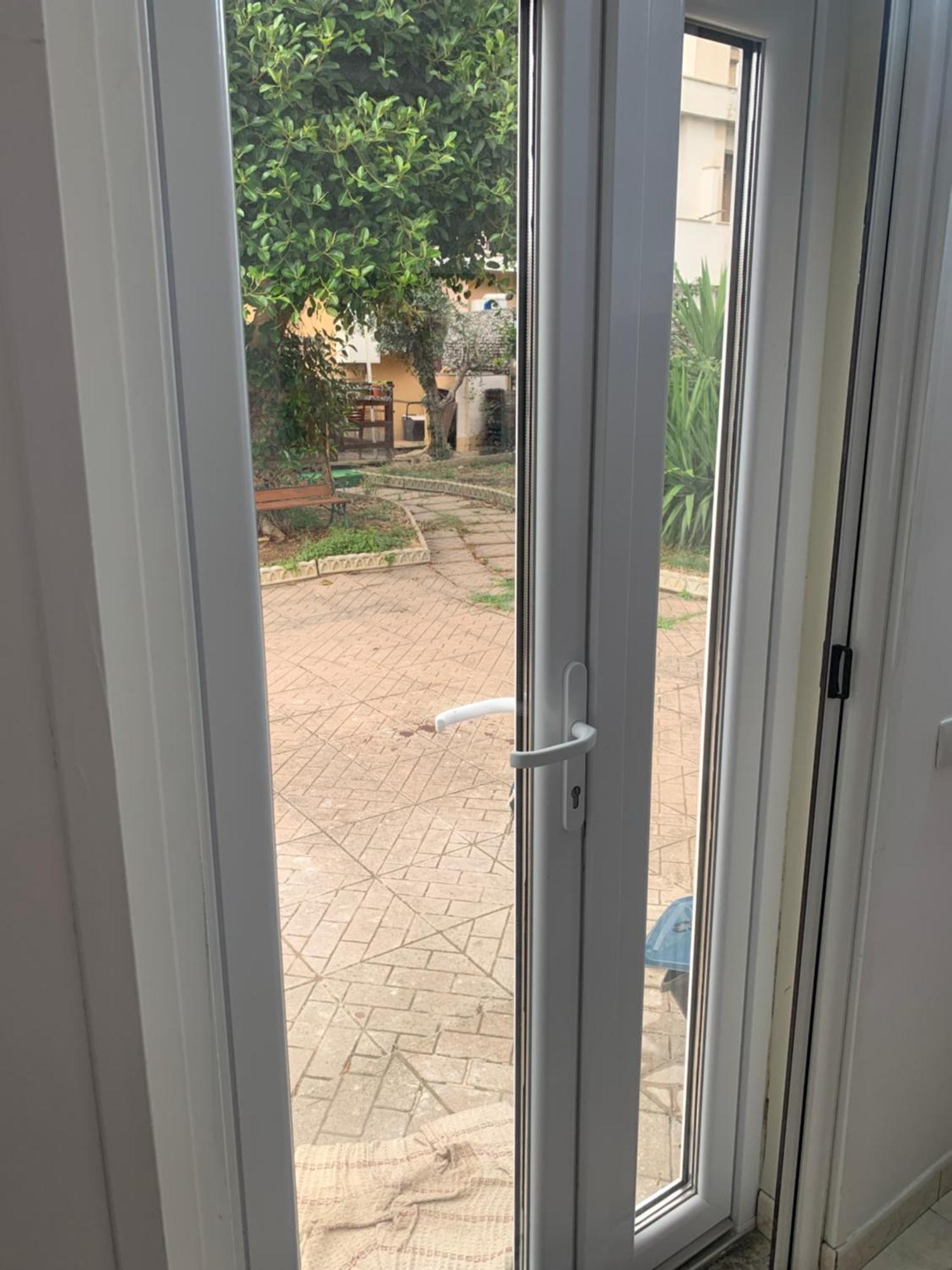 B&B Civitavecchia La Casetta Con Giardino Buitenkant foto